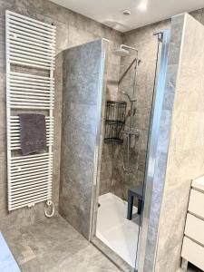 Villas Villa Prestige 5 etoiles, Piscine, Jacuzzi & Vue - Climatisation : photos des chambres