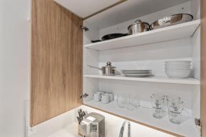 The Continental, powered by Placemakr - Downtown - Market Square