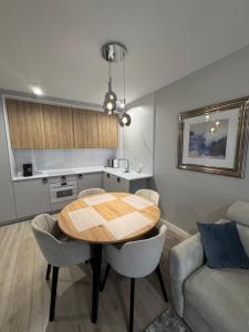 Apartment Whiteblue Garden & Sauna & Fitness