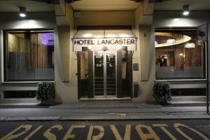 Lancaster hotel, 
Turin, Italy.
The photo picture quality can be
variable. We apologize if the
quality is of an unacceptable
level.