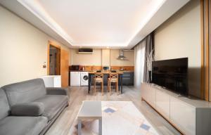 Family Time Suites Hotel