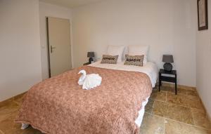 Maisons de vacances 3 Bedroom Cozy Home In Mormoiron : photos des chambres