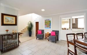 Casa com Piscina Morro das Pedras - SDI012