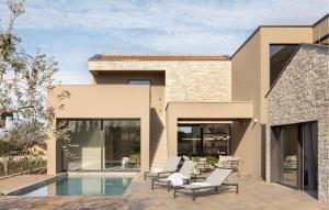 Stunning Home In Kastelir With Sauna