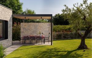 Stunning Home In Kastelir With Sauna