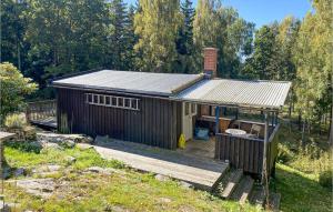 2 Bedroom Cozy Home In Uddevalla