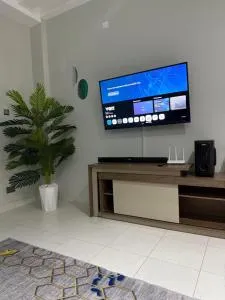 Tropikal Home - 杉祖