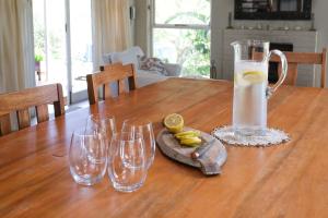 Family home, extraordinary views, newly renovated