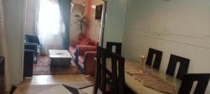 شقه ب موقع متميز عل النيل