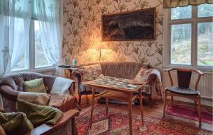 2 Bedroom Gorgeous Home In Åsensbruk