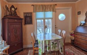 2 Bedroom Gorgeous Home In Åsensbruk