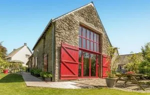 Cozy Home In Saint Lyphard With Wifi - 圣利法尔