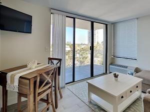 Lovers Key Beach Club 305