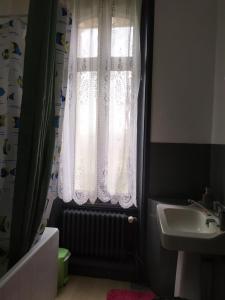 Sejours chez l'habitant Chambre dans maison bourgeoise 1 personne : photos des chambres