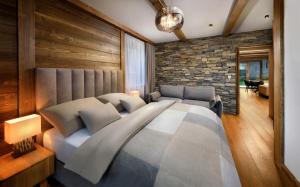 Chalet Oasis - Luxury Chalet with Terraces & Views in Kvačianska Dolina