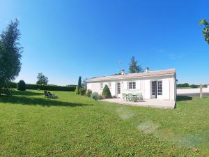 Maison avec grand jardin