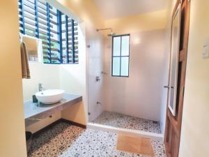 Casa Jobo en Puerto Viejo a 5 min del Mar