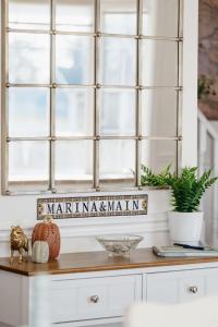 Marina and Main - In Ground Pool and Games Room ST 2020-0317