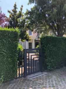 Seaside Villa with Private Yard on Adriatic Coast