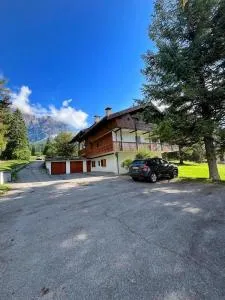 Large Central Flat, 5min to Sky Slopes, Garage - Maion
