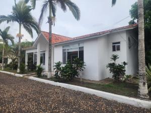 CABAÑAS Puerto López