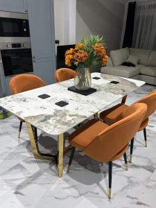 The Cleveland Retreat - sauna stay