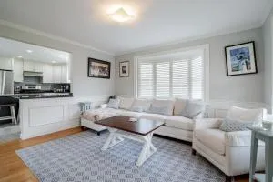 Seaside Solstice HOT TUB, SAUNA 4 Bedroom - Scituate