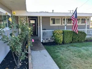 San Diego Homestay Master room - Grantville