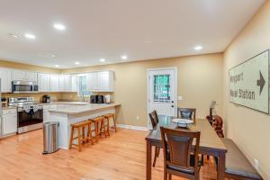 Cozy Hermitage Home with Deck 11 Mi to Nashville!