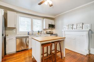 Pet-Friendly Home in Dtwn Wilmington WFH Welcome!