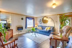 Chateau Merlot Cottage with Deck in Stanardsville - Radiant