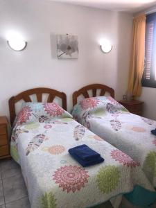 Apart Hotel 1 bed Apartment 8A2 Victoria Court 1, Los Cristianos