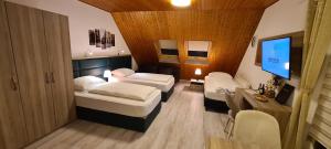 Ferienwohnung-32609 W4