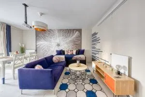 En famille et à table, parking gratuit - نوازي-لو-سيك