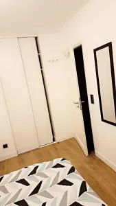 Chambre avec salle de bain chez l habitant proche Stade de France - 圣但尼