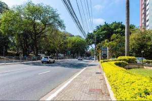 Flat em hotel, apartamento sofisticado 2km Parque Ibirapuera