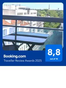 Superbe STUDIO (28m2) avec terrasse vue TOUR EIFFEL PUTEAUX