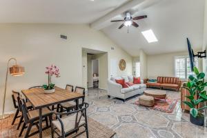 La Casita - Pool, Patio, Pacman!