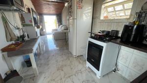 Cobertura 2 quartos centro Cabo Frio