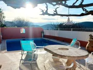 Holiday home with swimming pool - Plan Florent