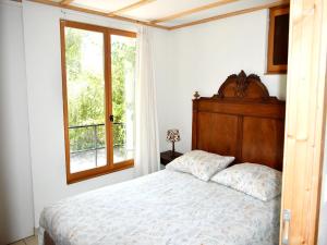 Maisons de vacances Holiday Home in Saint-Honore near Gorges : photos des chambres