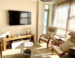 Ugly Duckling Blouberg Beach