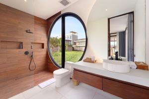 3BR Private Villa 300m from Beach