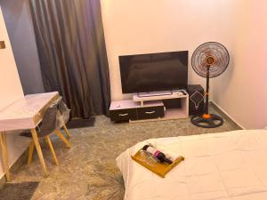 Pryme Apartment