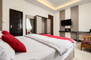 RedDoorz Syariah at Homestay Haji Soma Makale