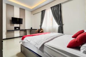 RedDoorz Syariah at Homestay Haji Soma Makale