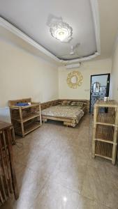 Classic House By Green View