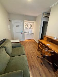 Flat Estaza Luxuoso Moema Ibirapuera com garagem piscina 402