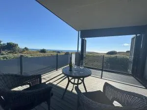 Beautiful Beach front Papamoa - 陶朗加