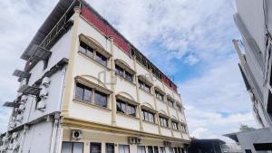 Eden Residence by NamRoom